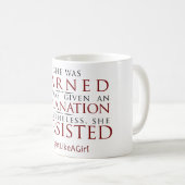 "女の子のように戦う"のマグ コーヒーマグカップ (正面右)