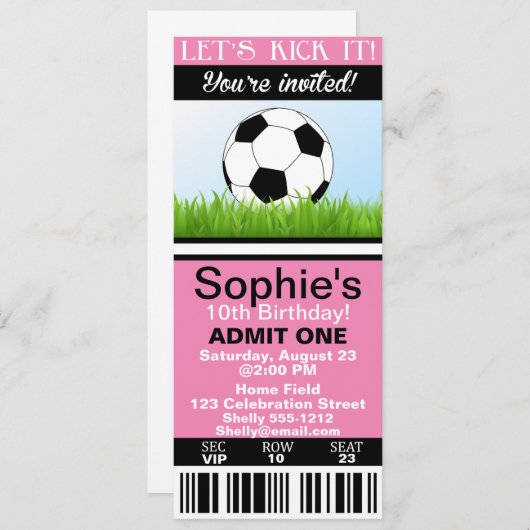女の子のサッカーのチケットの誕生日の招待はカスタマイズ 招待状 (正面/裏面)