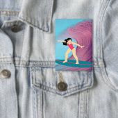 女の子のサーフィン日没。 缶バッジ (インサイチュ)