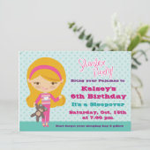 女の子のスリーパー パジャマ スリープオーバー パーティー招待状 招待状 (スタンド正面)