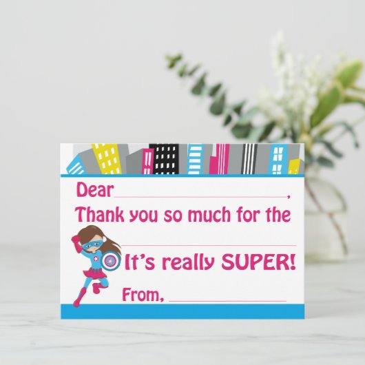 女の子のスーパーヒーローの誕生日はサンキューカードを記入します サンキューカード (スタンド正面)