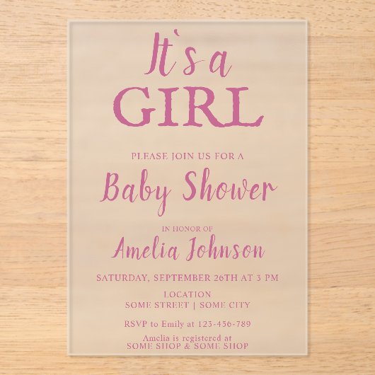 女の子のタイポグラフィピンクベビーガールベビーシューウェ アクリル招待状 (正面)