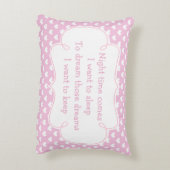 女の子のテディベアとハート アクセントクッション (裏面(縦))