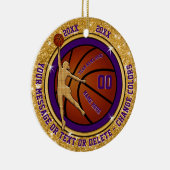 女の子のバスケットボールチームのためのカスタムなクリスマスのギフト セラミックオーナメント (右)