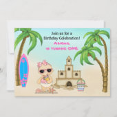 女の子のビーチベイビーサンドキャッスルサーフボード1歳の誕生日 招待状 (正面)