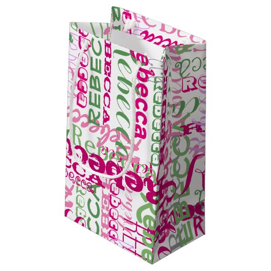 女の子のピンクの緑のおもしろいの名前のコラージュのすべてのプリント スモールペーパーバッグ (裏面アングル)