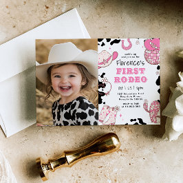 女の子のファーストロデオ 1歳の誕生日パーティーの写真 招待状