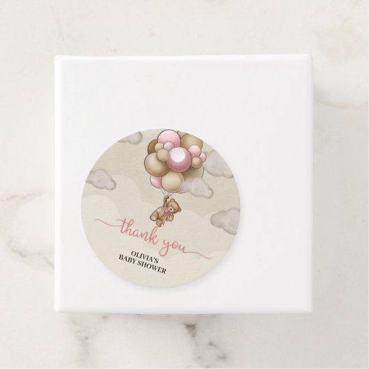 女の子のベビーはピンクの茶色のバルーン赤ちゃんシャワーを持つ フェイバータグ (インサイチュ)