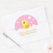 女の子のベビーシャワーのための泡風呂のかわいいアヒルちゃん ラウンドシール (封筒)