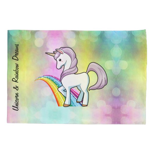 女の子のユニコーン及び虹の夢の名前をカスタムする 枕カバー (裏面)