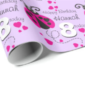 女の子の一流の年齢のてんとう虫の誕生日のパターン（の模様が）あるな覆い ラッピングペーパー (ロールコーナー)