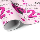 女の子の一流の年齢のてんとう虫の誕生日のパターン(の模様が)あるな覆い ラッピングペーパー (ロールコーナー)