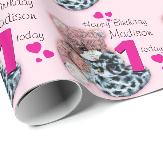 女の子の一流の年齢の柔らかいおもちゃの誕生日のパターン（の模様が）あるな覆い ラッピングペーパー (ロールコーナー)