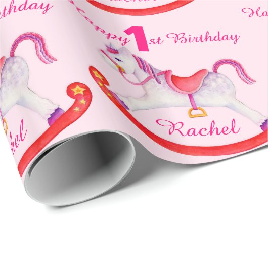 女の子の一流の揺り木馬の第1誕生日パターン覆い ラッピングペーパー (ロールコーナー)