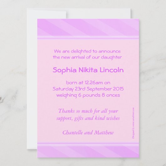 女の子の写真のベビー生まれたばかりの告知カードだ 案内状 (裏面)