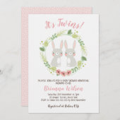 女の子の双生児のバニーのベビーシャワーの招待状 招待状 (正面/裏面)