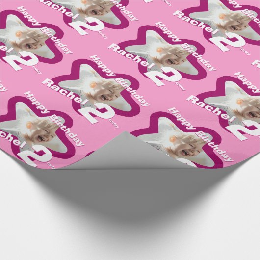女の子の名前の年齢あなたの写真のピンクの星のパターンを追加 ラッピングペーパー (角)
