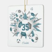 女の子の名前サッカーボール星ティール（緑がかった色）グレー セラミックオーナメント (左)