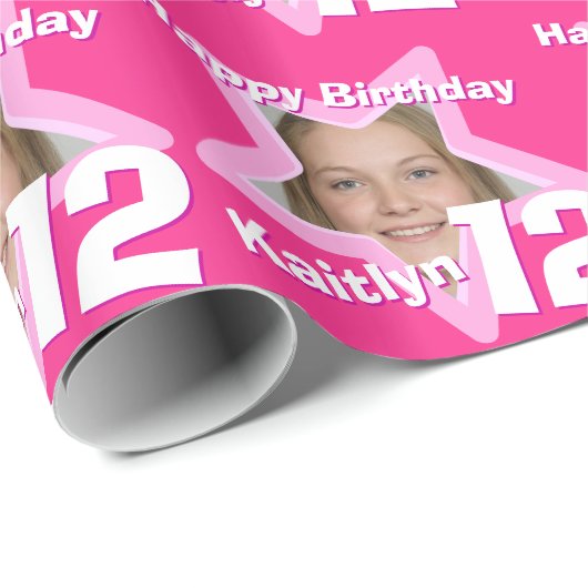 女の子の名前12th誕生日あなたのフォトピンクの星を追加 ラッピングペーパー (ロールコーナー)