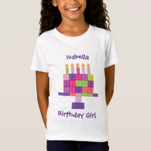 女の子の建物の煉瓦ブロックのお誕生日ケーキ Tシャツ