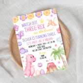 女の子の恐竜の誕生日パーティーの招待 招待状