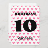 女の子の第10誕生日の名前をカスタムするのモダンなW09ハート 招待状 (正面/裏面)