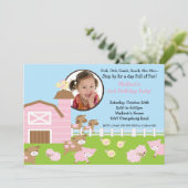 女の子の納屋の動物のおもしろいの写真の誕生日の招待状 招待状 (スタンド正面)