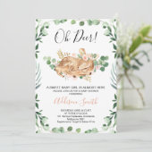 女の子の葉緑のフローラ鹿の赤ちゃんシャワー 招待状 (スタンド正面)