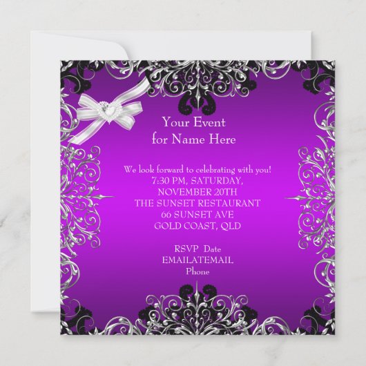 女の子の赤ちゃんシャワかわいらしーパープルブーティシューズ 招待状 (裏面)