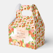 女の子の赤ちゃんシャワーに小さな桃が彼女の道にある フェイバーボックス (正面サイド)