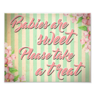 女の子の赤ちゃんシャワーのサインのためのデザートテーブル。 フォトプリント           