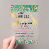女の子の赤ちゃんシャワーを彼女の道にある小さな野生の人 アクリル招待状 (インサイチュ (ポータブル))