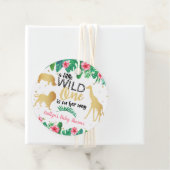 女の子の赤ちゃんシャワーを彼女の道にある小さな野生の人 フェイバータグ (インサイチュ)