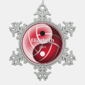 女の子の赤または任意の色の陰陽バレーボール スノーフレークピューターオーナメント (正面)