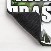 女の子の蹴りの草 マウスパッド (コーナー)