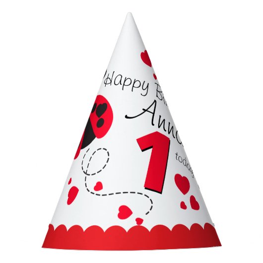 女の子の飛んでいるハートラディバグ赤い名前の最初の誕生日 パーティーハット (正面)
