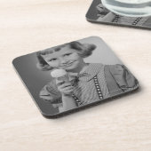 女の子の食べ物のアイスクリーム コースター (左側)