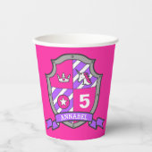 女の子の騎士誕生日パーソナライズされたピンクの子供のパーティー 紙コップ (正面)