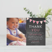 女の子の黒板の旗布の誕生日のサンキューカード サンキューカード (スタンド正面)