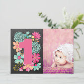 女の子の1歳の誕生日　No.1　写真招待状 招待状 (スタンド正面)