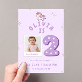 女の子の2歳の誕生日招待状 アクリル招待状 (インサイチュ (ポータブル))
