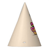 女の子の3rd誕生日、甘いピンクケーキの3つ パーティーハット (左)