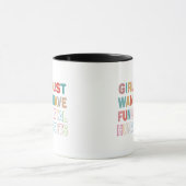 女の子はただ基本的人権を持ちたいと思っている マグカップ (中央)