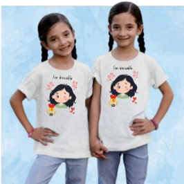 女の子はキスできる Tシャツ