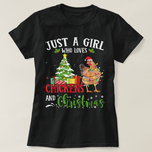 女の子はチキンとクリスマスパジャマが大好き Tシャツ (デザイン正面)