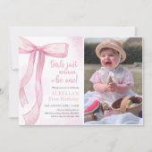 女の子はワンピンクボウ1歳の誕生日 招待状 (正面)