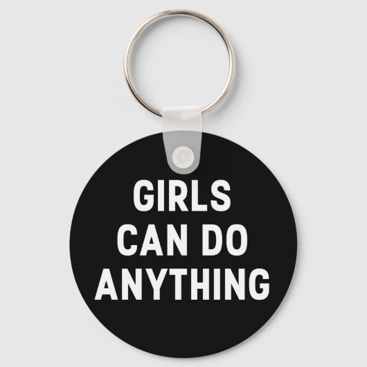 女の子は何でもできる キーホルダー (正面)