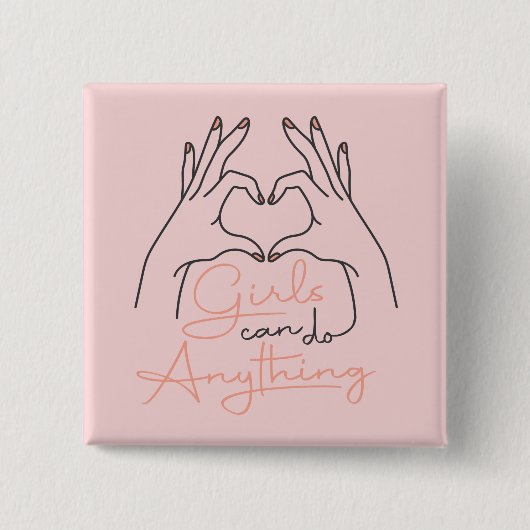 女の子は何でもできる 缶バッジ (正面)