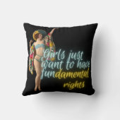 女の子は基本的な権利を求めるキャンピーダンサー クッション (裏面)