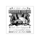 女の子は彼女の縁どコリーと彼女のキャンパーの愛犬家 ラバースタンプ (インプリント)